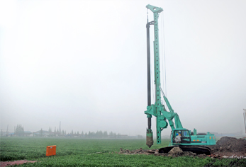 Rotary drilling rig，piling machine